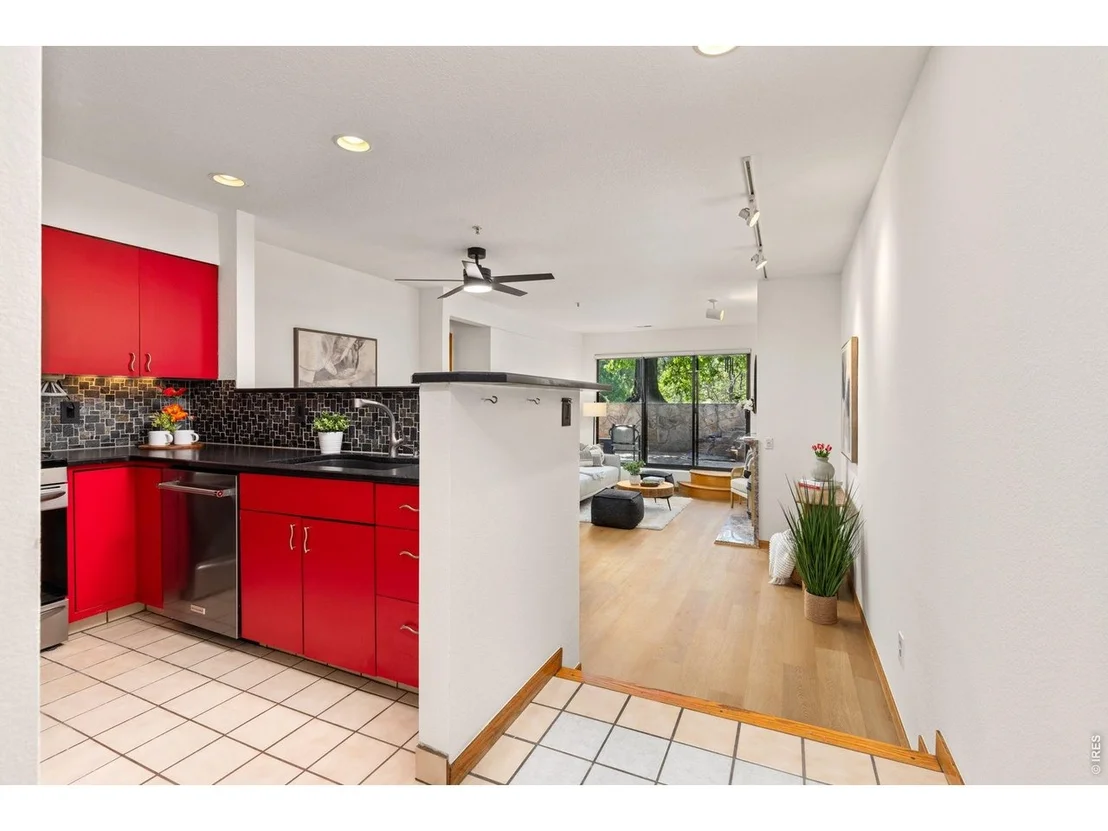 Photo of Unit A at 836 Walnut St