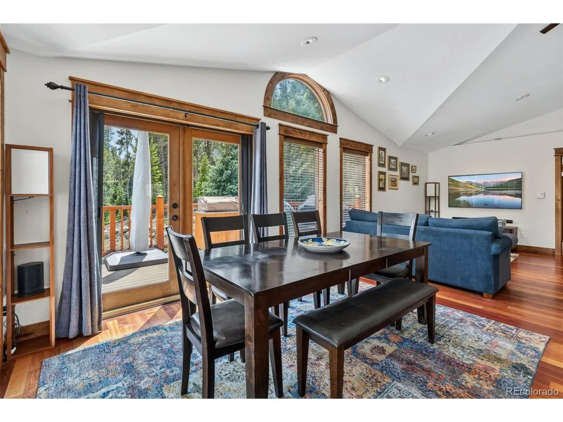 Photo of 54 Lakeview Dr