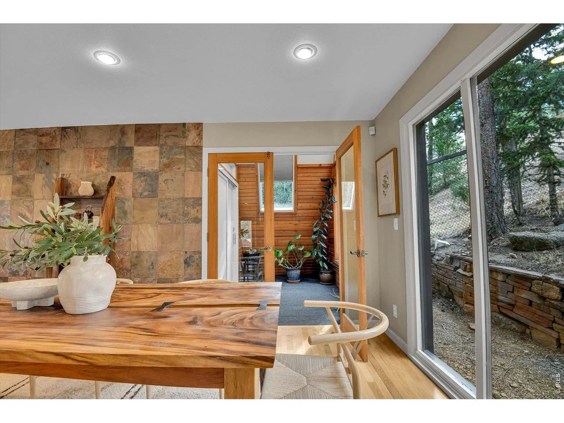 Photo of 28 Pine Brook Rd