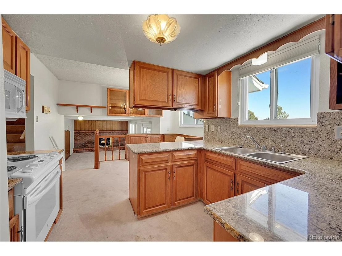 Photo of 13769 Omega Cir