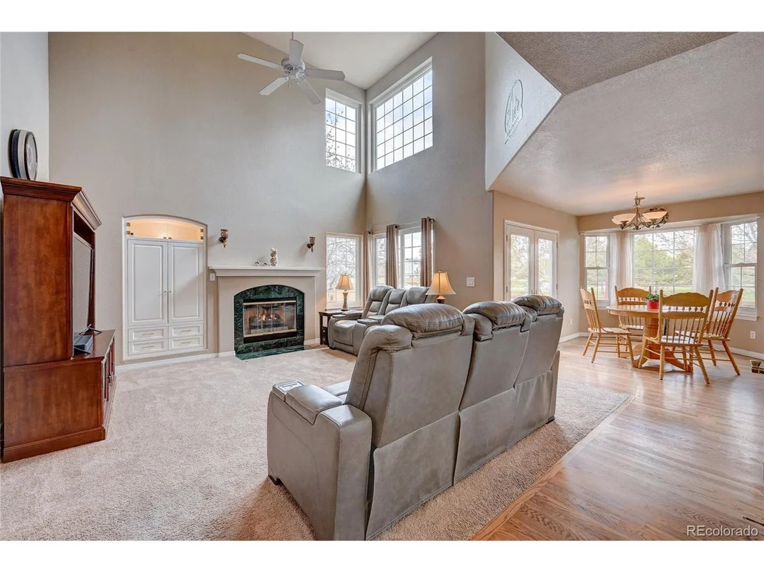 Photo of 10464 Longleaf Dr