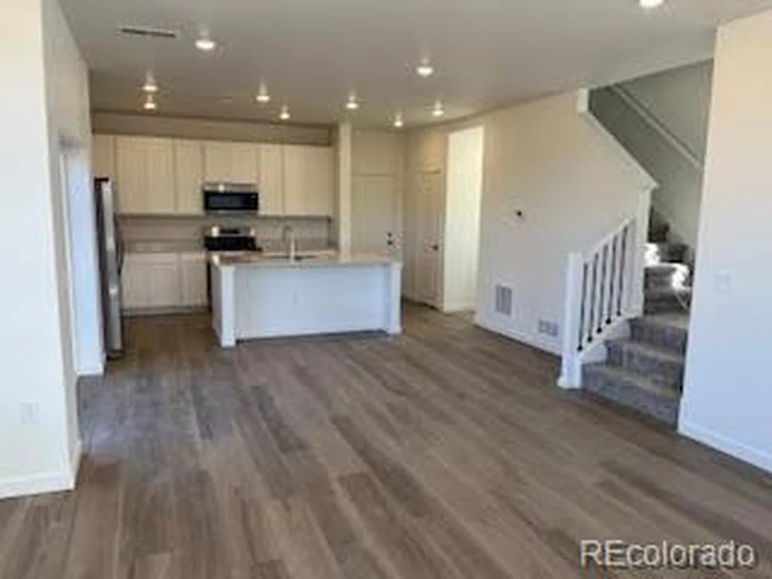 Photo of 455 Bennett Ave