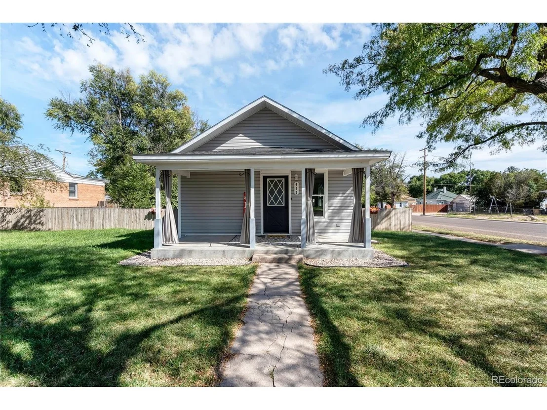 Photo of 402 Bent Ave