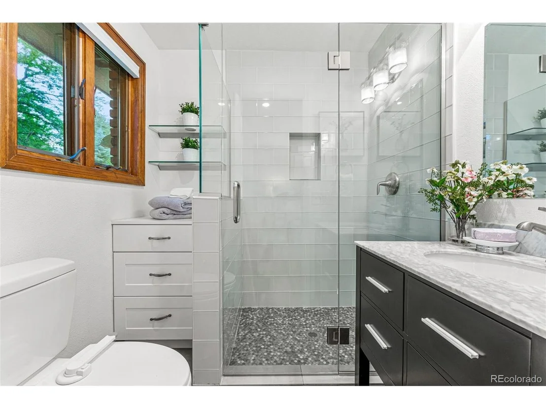 Photo of 2232 Holyoke Dr