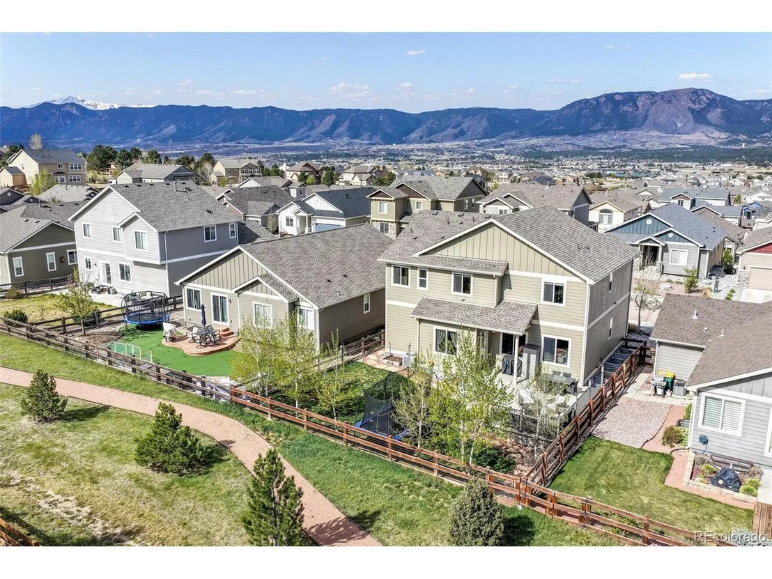Photo of 761 Tailings Dr