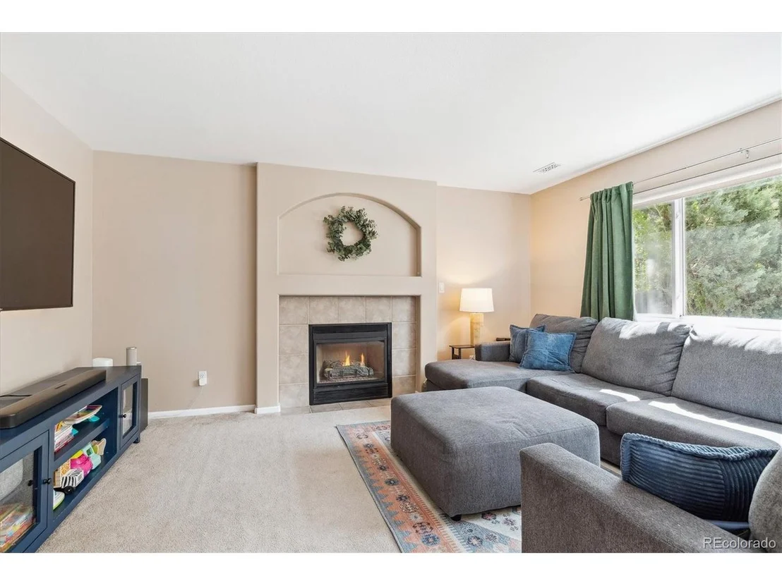 Photo of 1462 Hyacinth Way