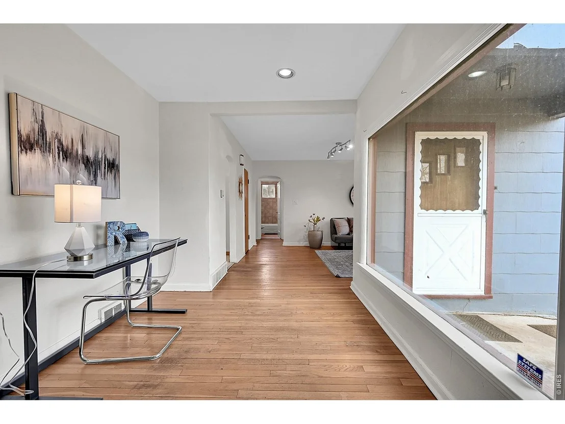 Photo of 1850 Iris Ave