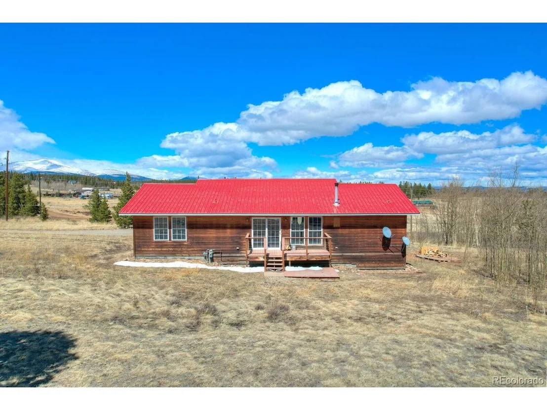 Photo of 18 Foxtail Dr