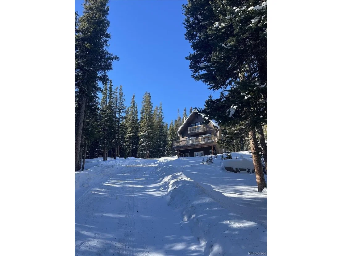 Photo of 215 Bum Dr