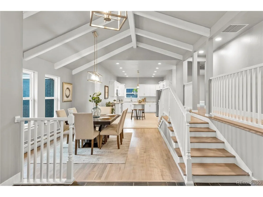 Photo of 2386 Crabtree Dr