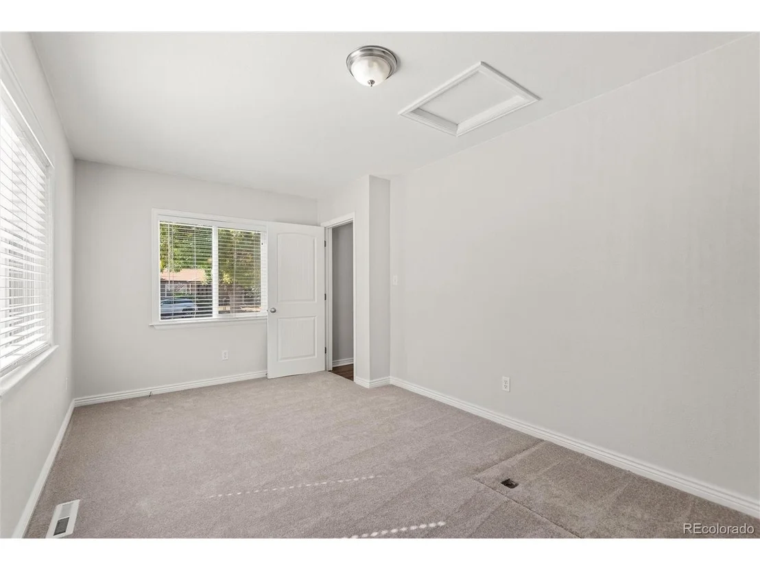 Photo of 1732 Newark St