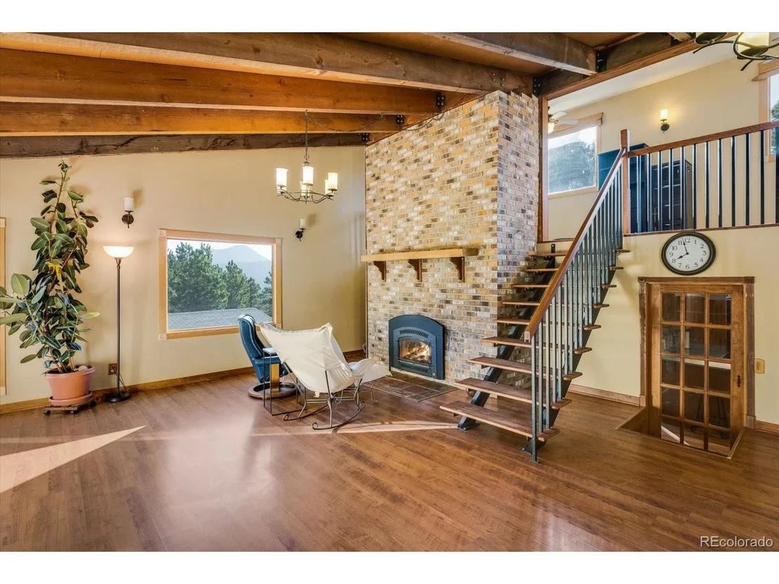 Photo of 11017 Circle Dr