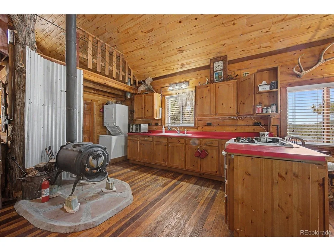 Photo of 988 15th Trl