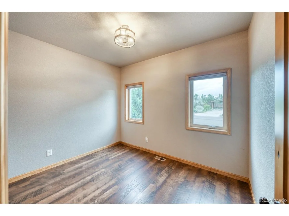 Photo of 101 Crestone Mesa Dr