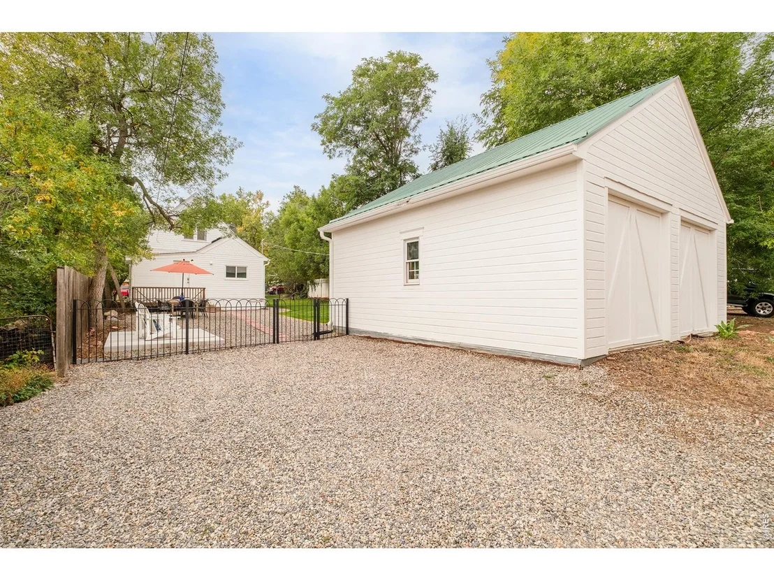 Photo of 541 Maxwell Ave