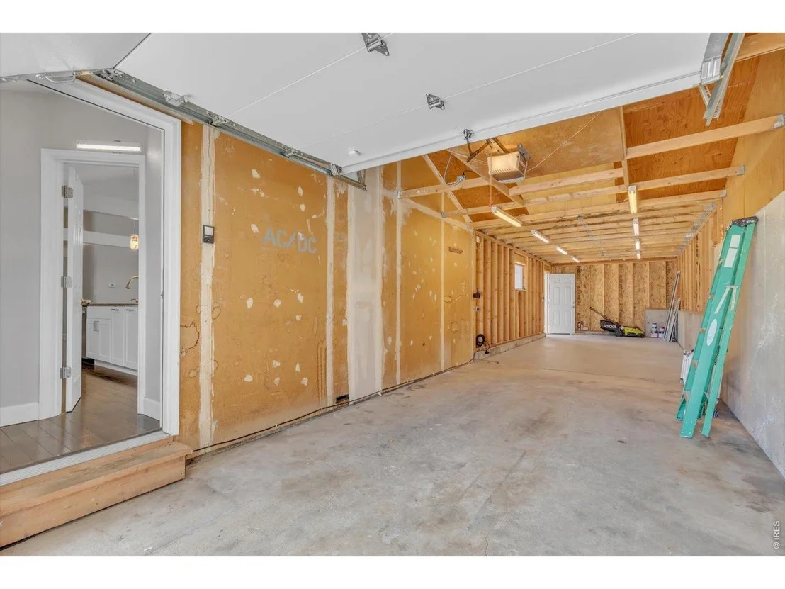 Photo of 1490 Chambers Dr
