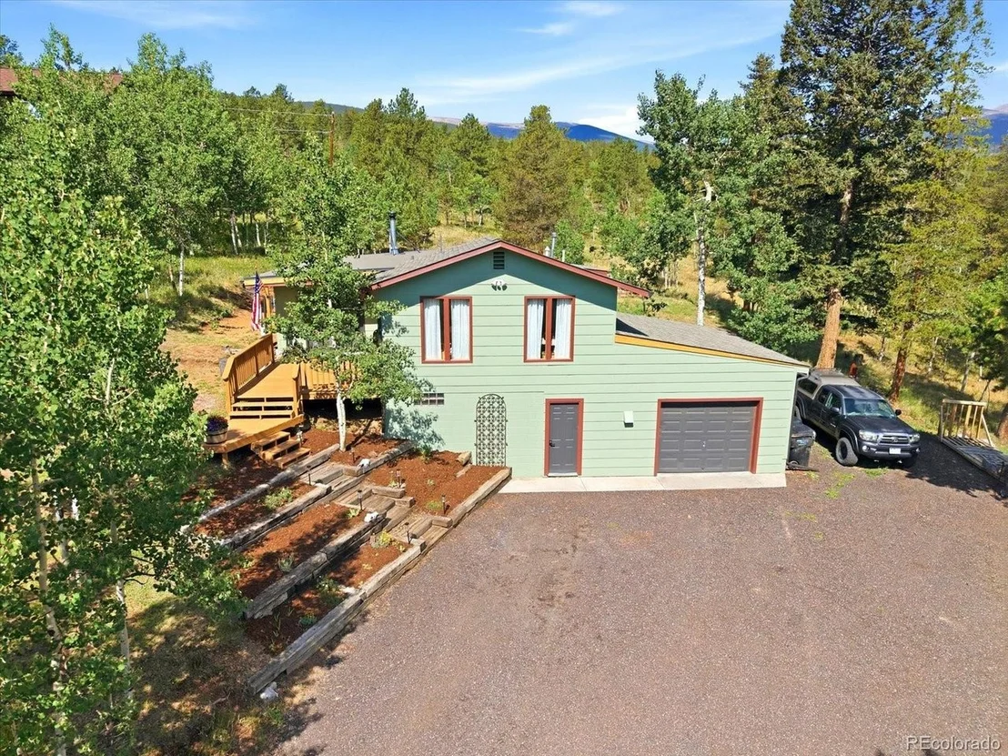 Photo of 277 Timbertop Rd