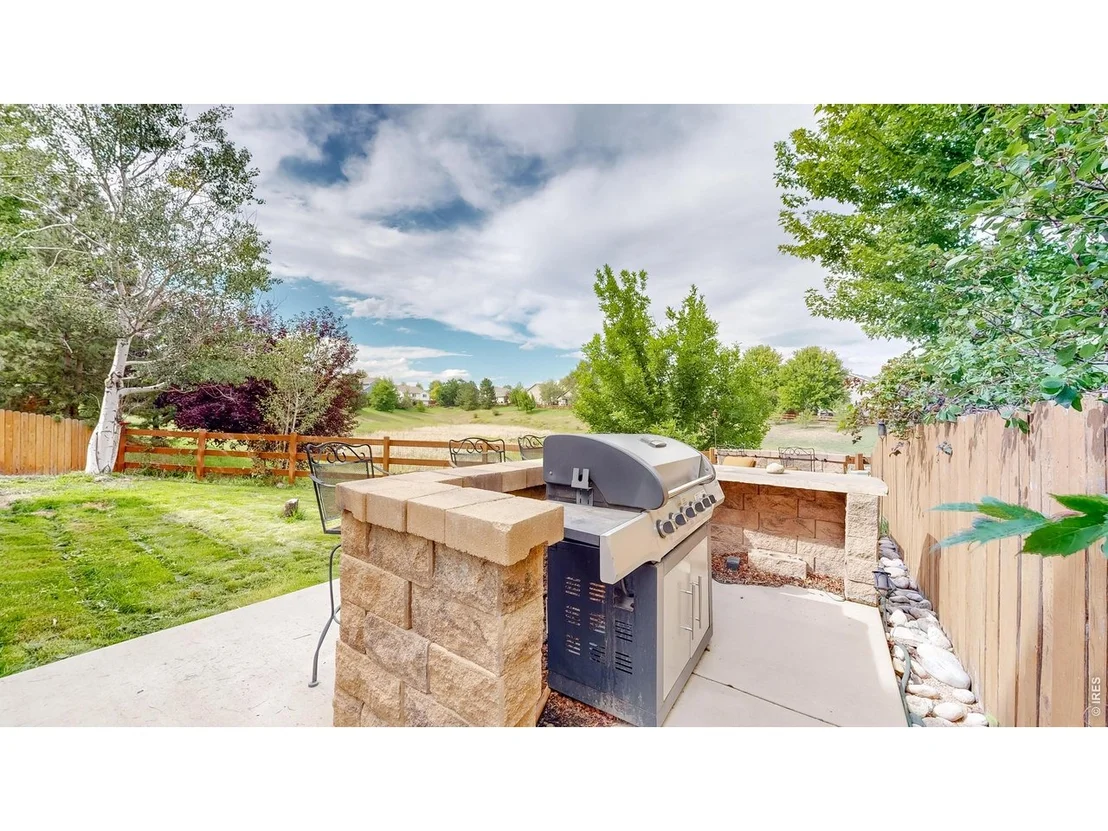 Photo of 7586 Triangle Dr