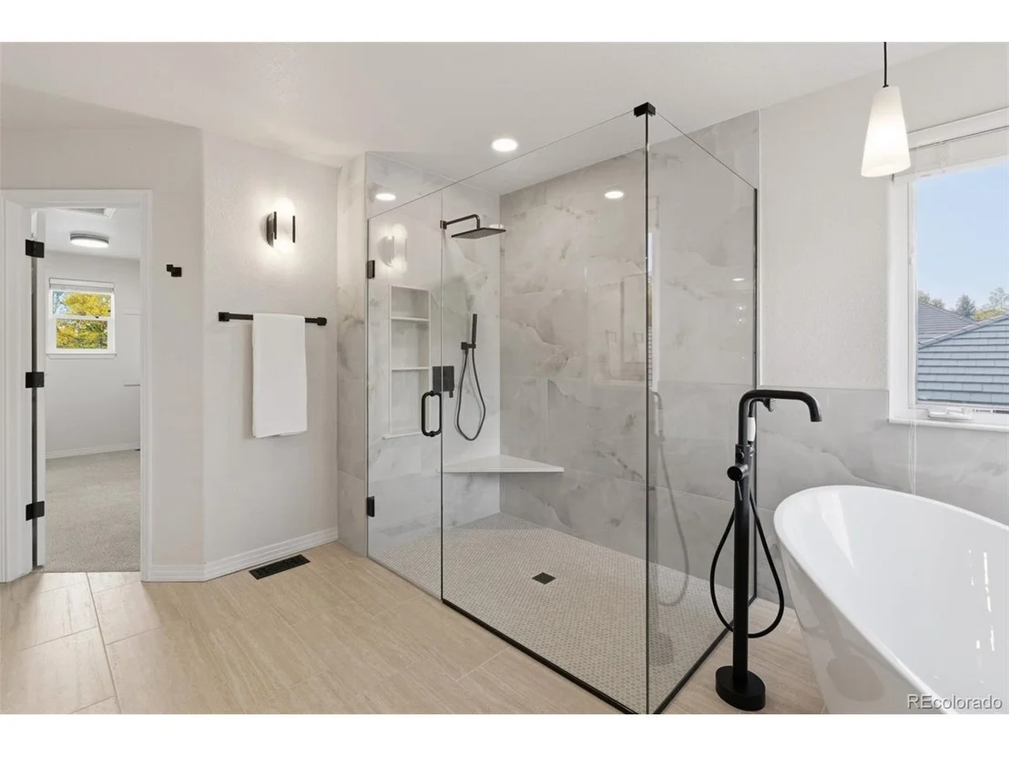 Photo of 16628 W 69th Cir