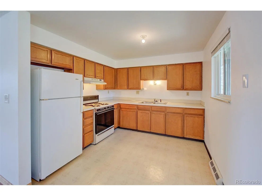 Photo of 10067 W 68th Pl
