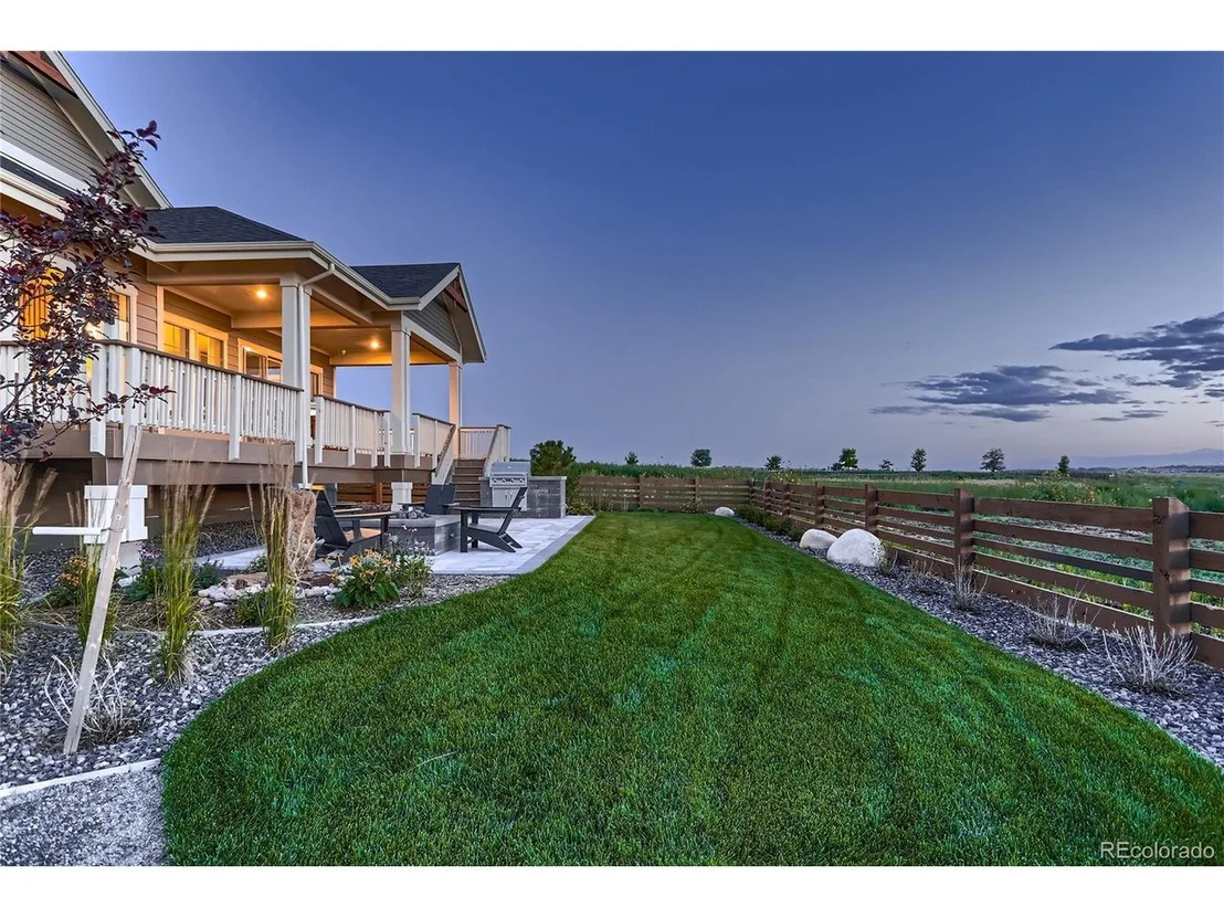 Photo of 698 Quarry Ct