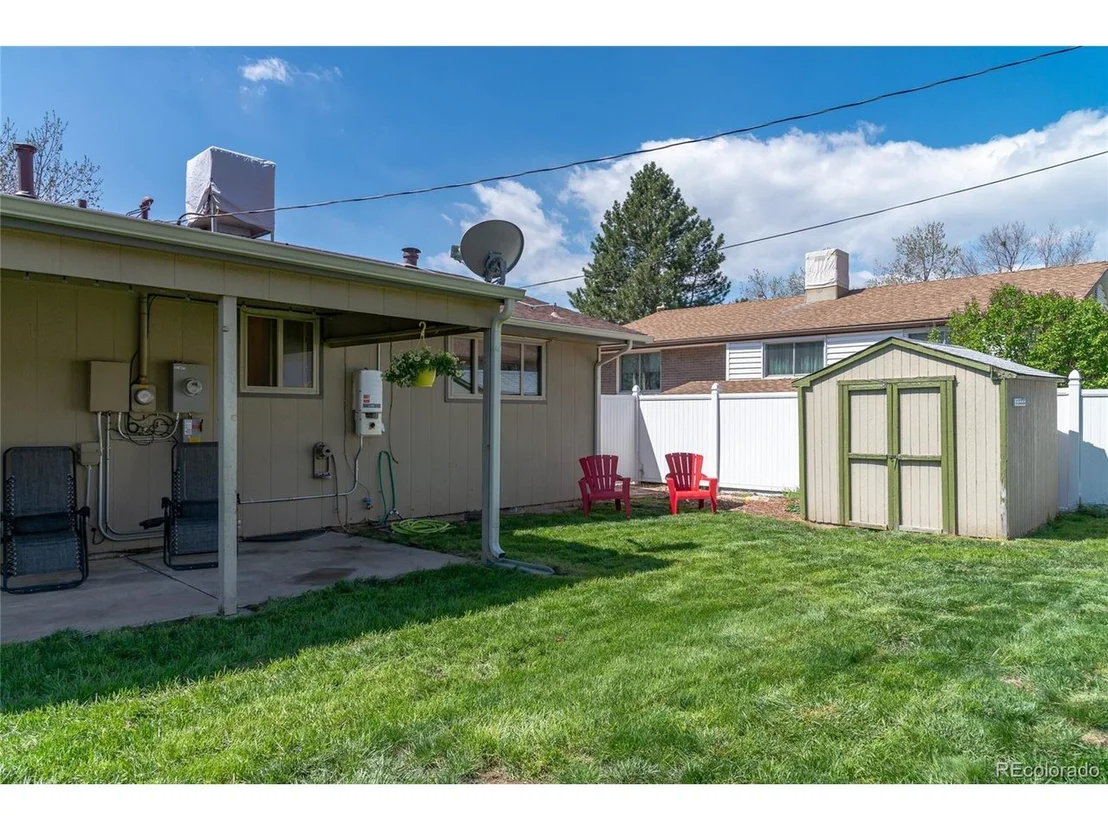 Photo of 6463 W 69th Pl