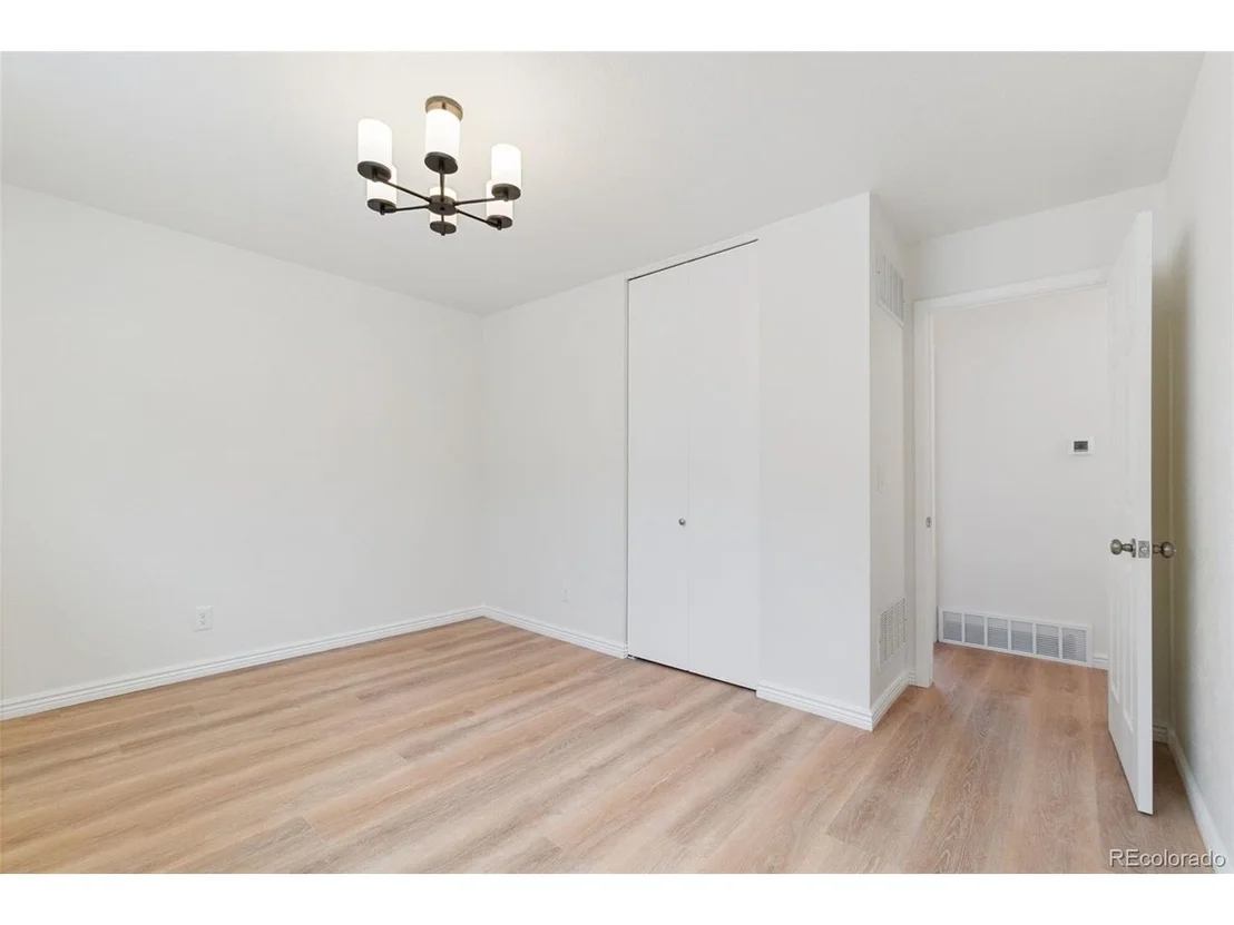 Photo of 8369 Cherokee St