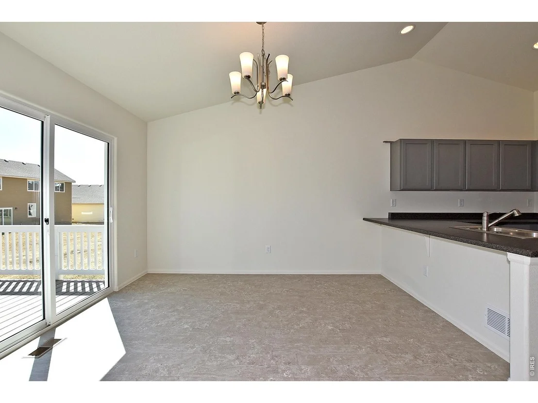 Photo of 602 85th Ave
