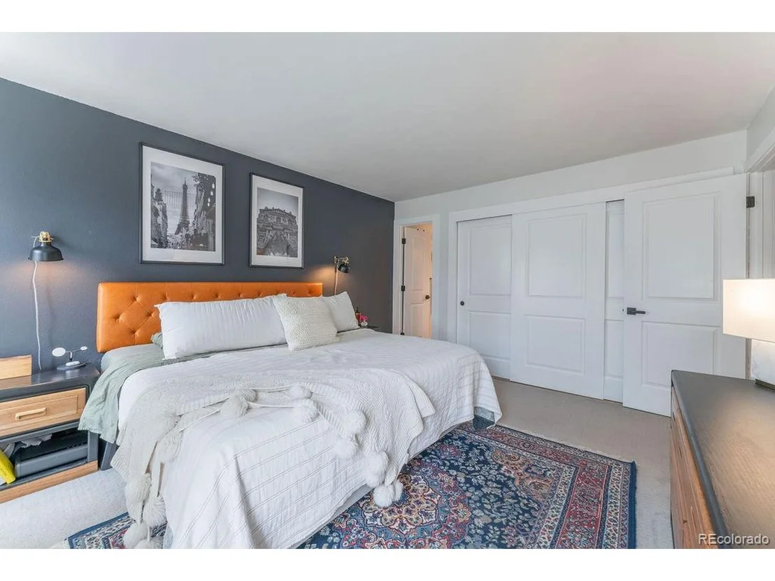 Photo of 6588 Zang Cir