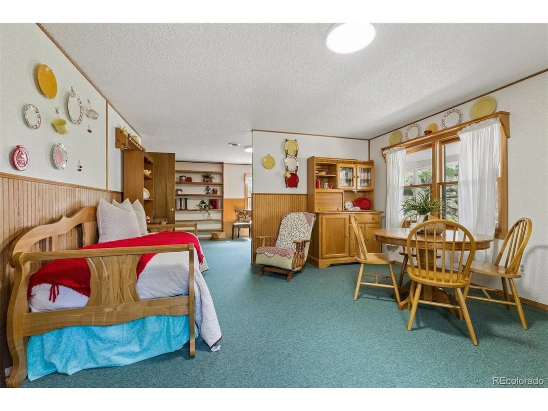 Photo of 225 Hell Canyon Rd