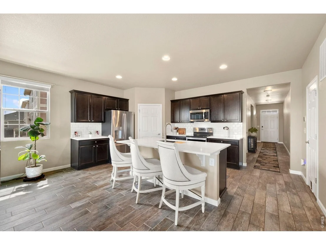 Photo of 10398 Stagecoach Ave