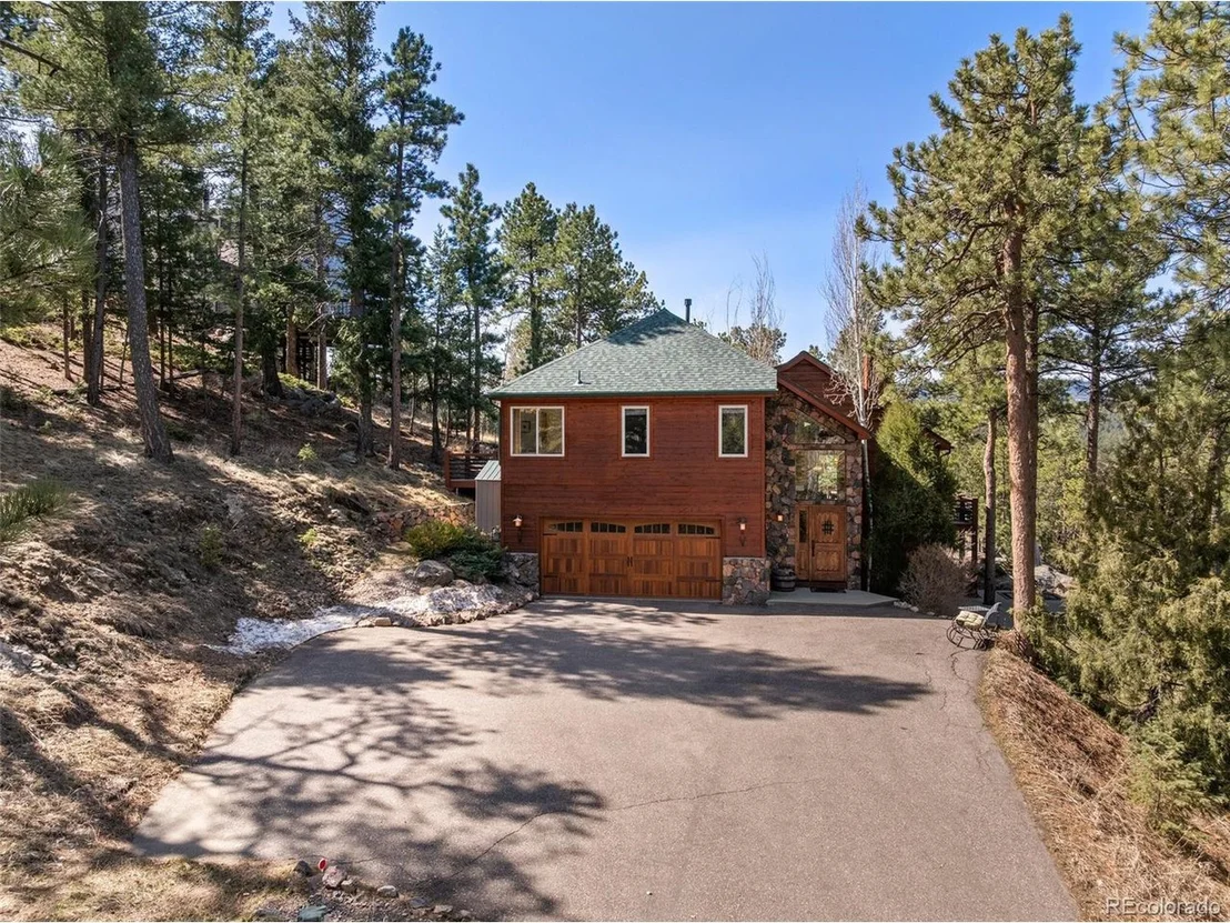 Photo of 5811 Herzman Dr