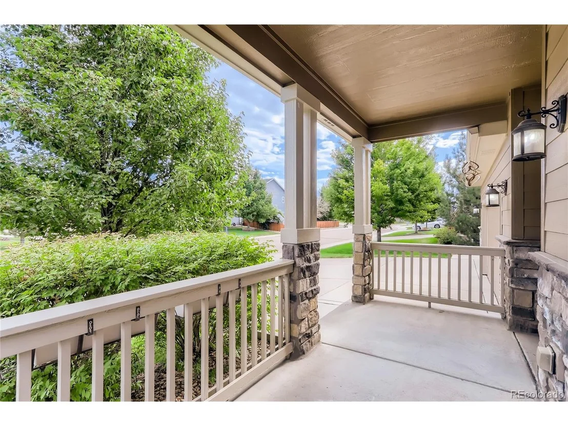 Photo of 6896 Sunburst Ave