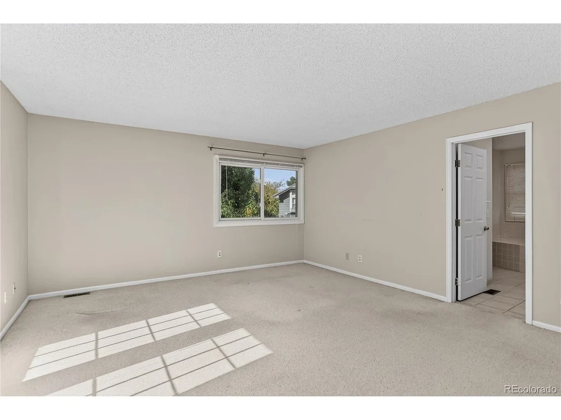 Photo of 7971 Arrowhead Ct