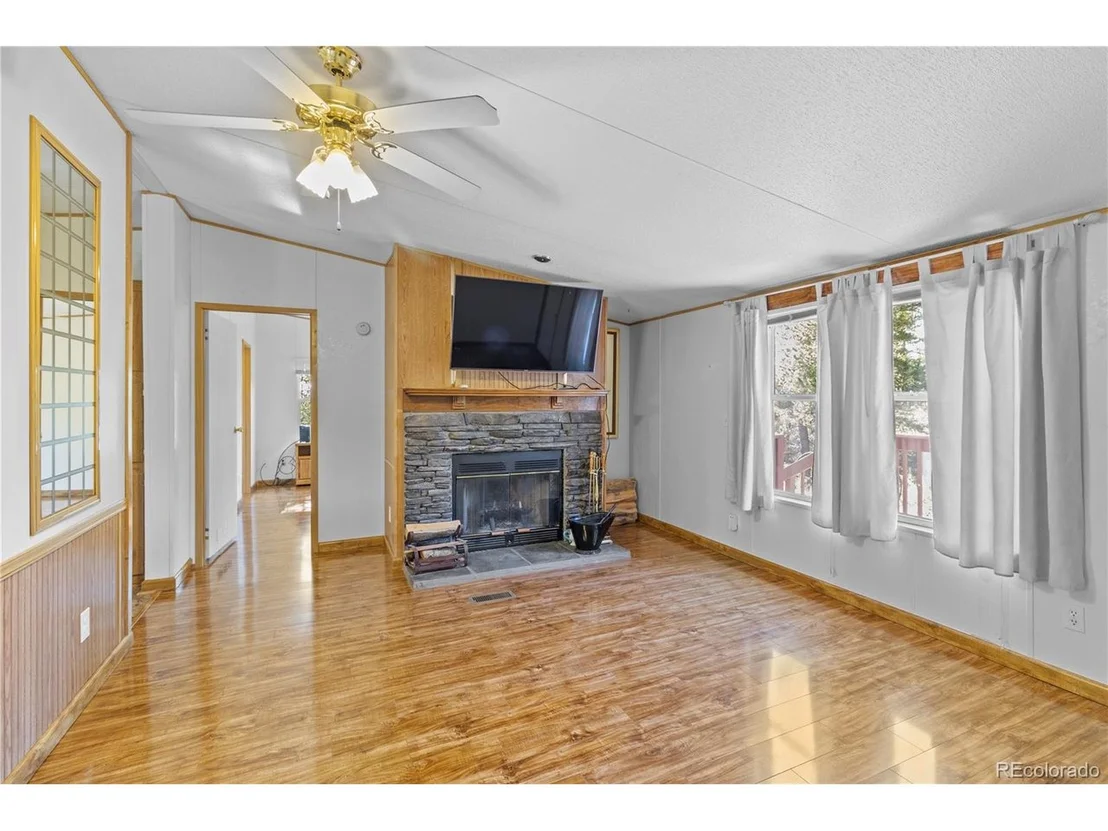 Photo of 264 W Dory Way