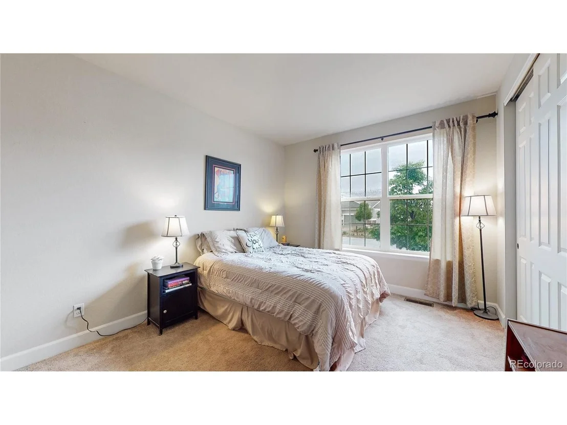Photo of 23570 E Swallow Cir