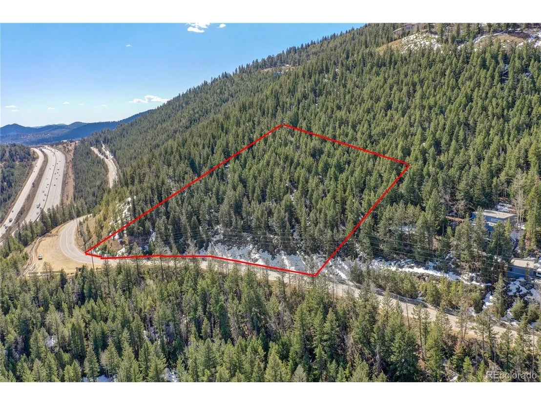 Photo of 0 Saddleback