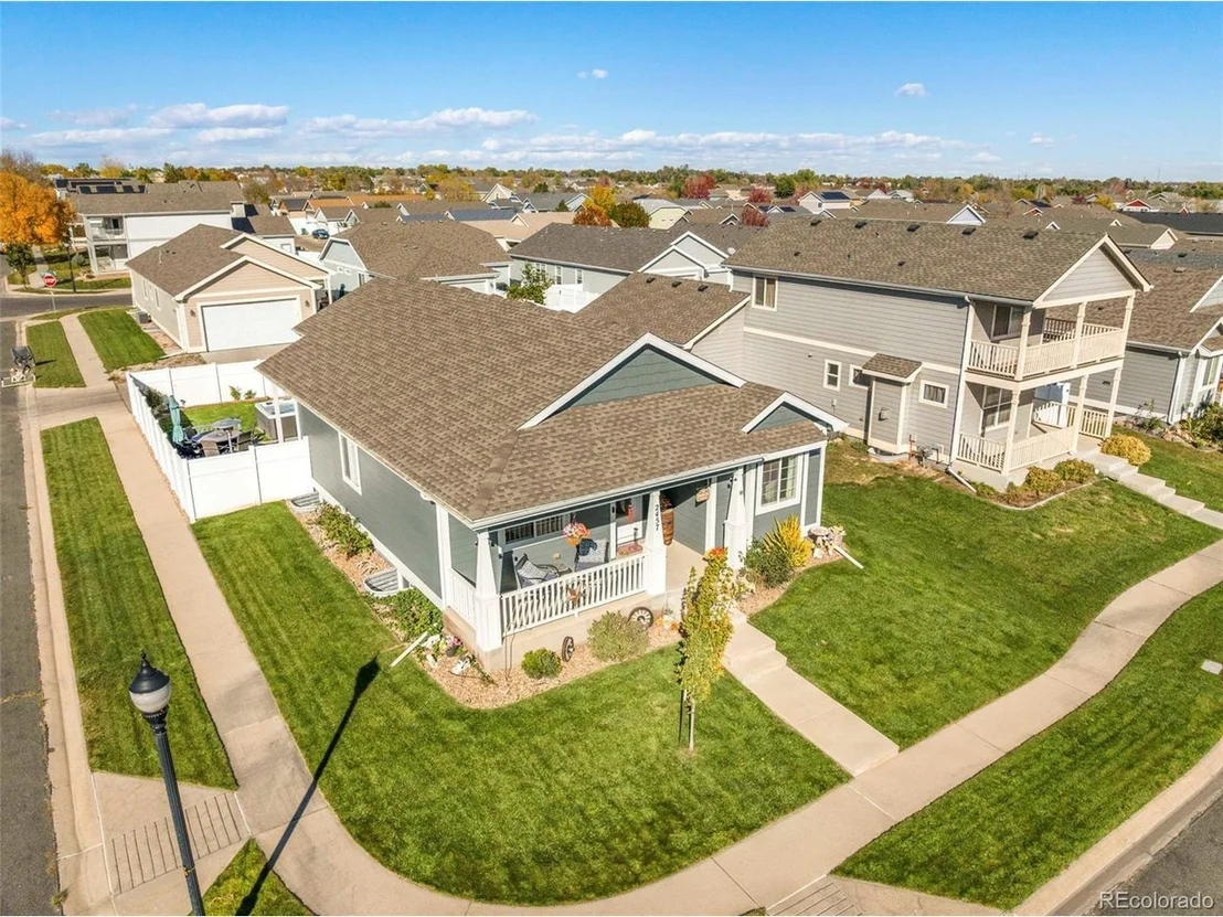 Photo of 2457 Shooting Star Way