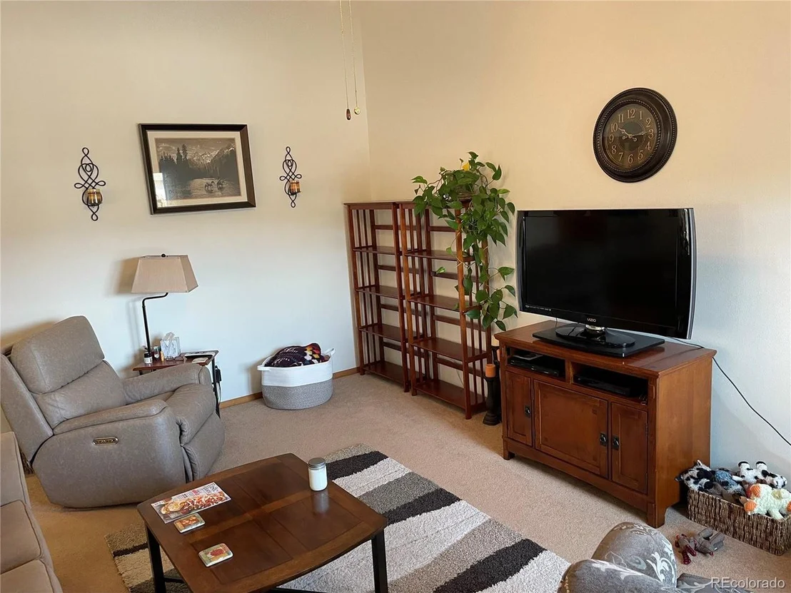 Photo of 519 Chipeta Trl