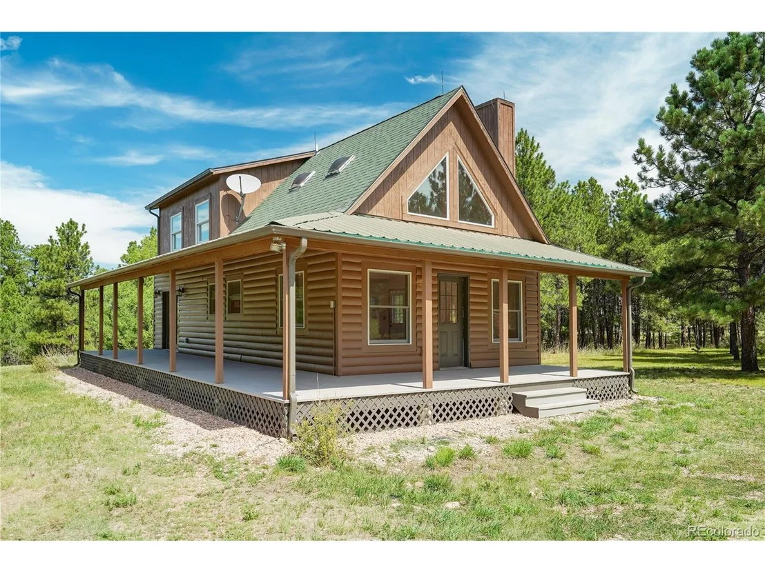 Photo of 18820 Saddle Blanket Ln