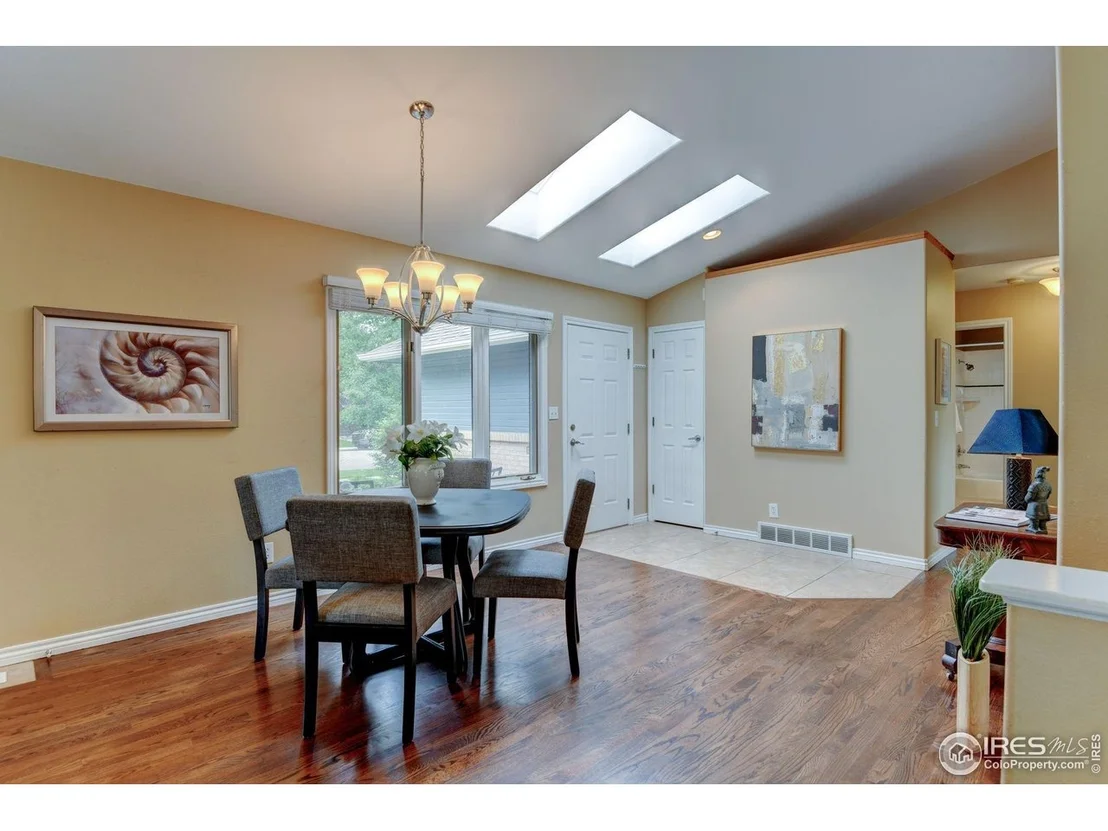 Photo of 901 Welch Ave