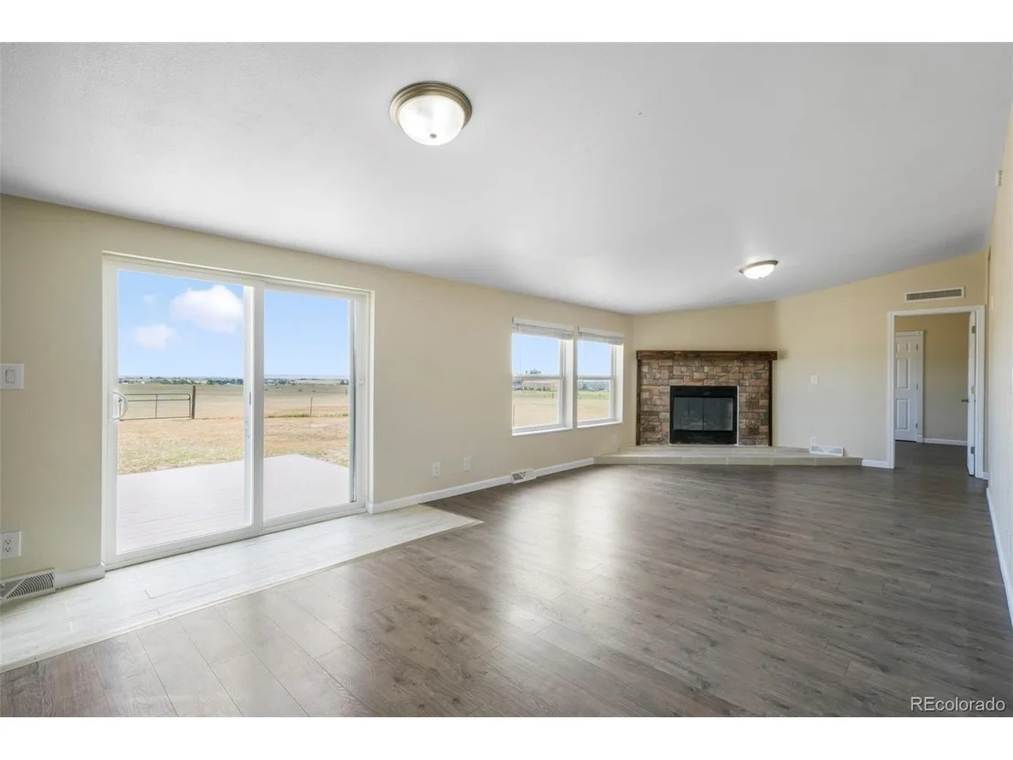Photo of 6345 Southfork Dr