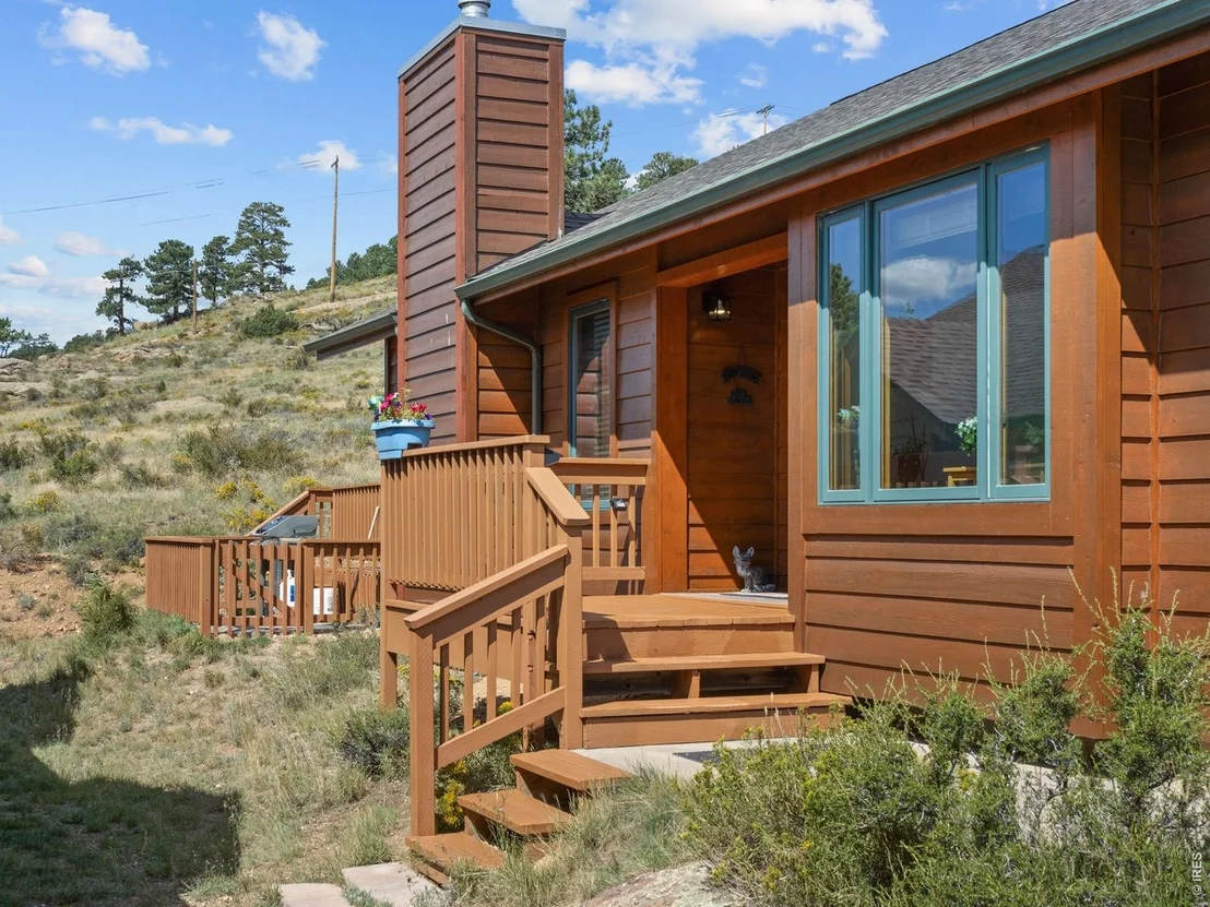 Photo of 677 Cedar Ridge Cir