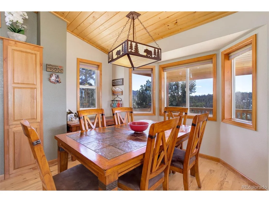 Photo of 355 Quiver Rd