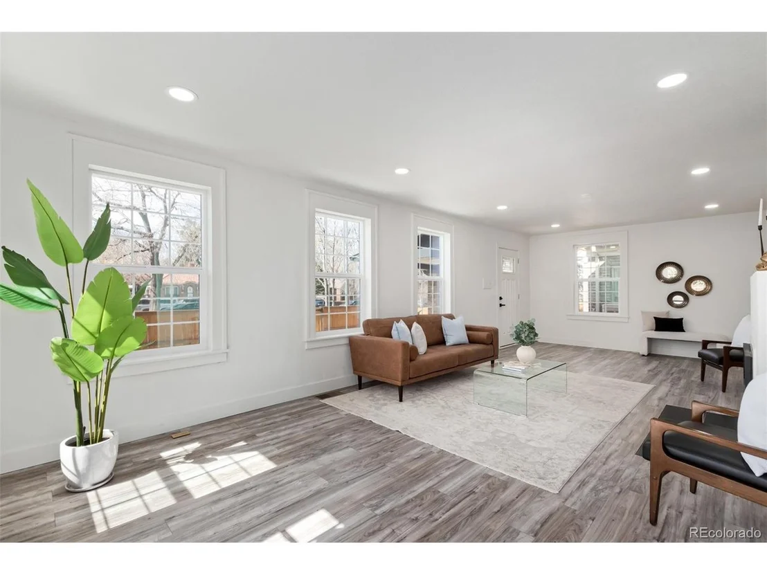Photo of 634 Colorado Blvd