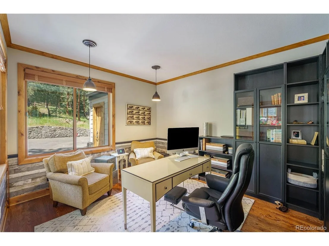 Photo of 2977 Keystone Dr