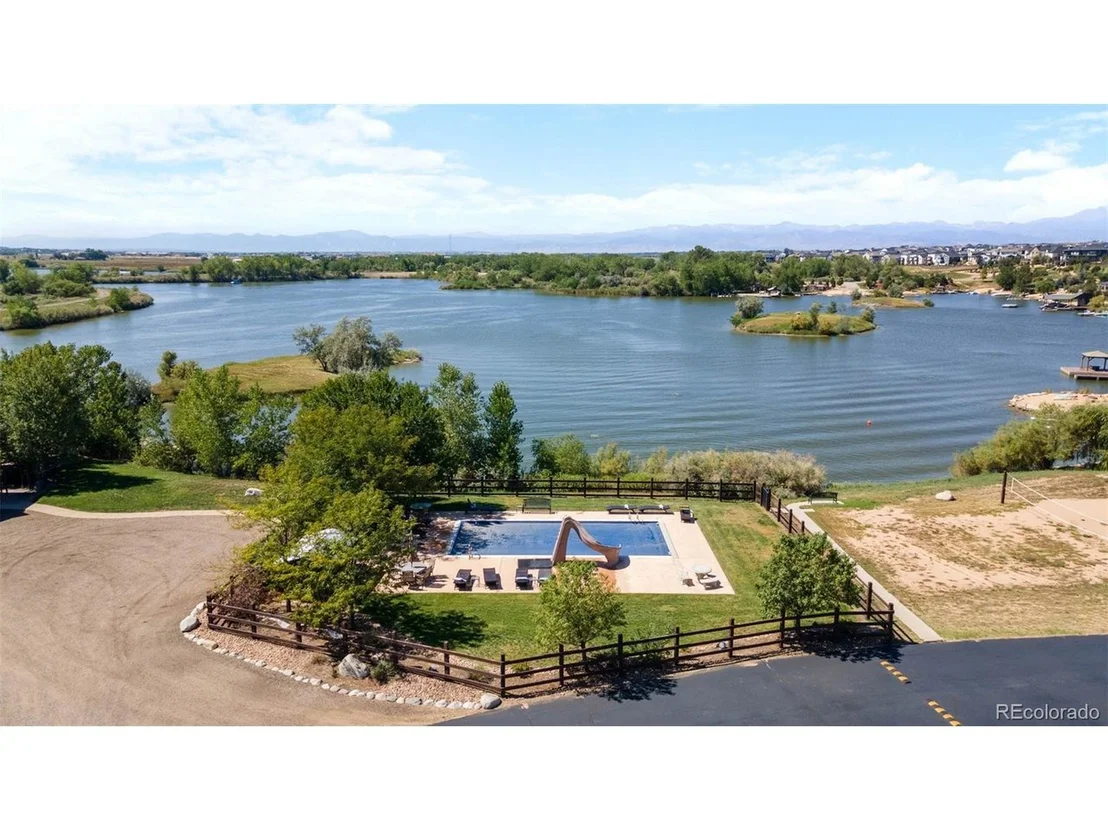 Photo of 12648 Waterside Ln