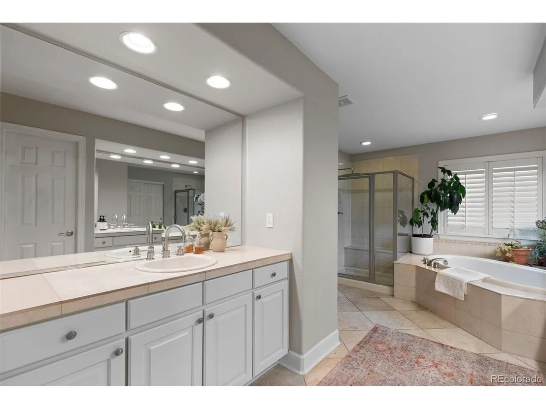 Photo of 9636 Aspen Hill Cir