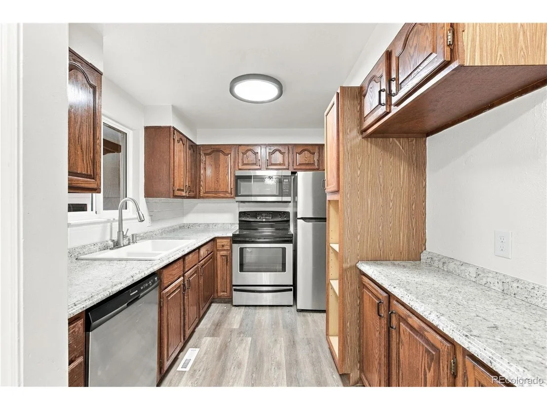 Photo of 8583 Wiley Cir