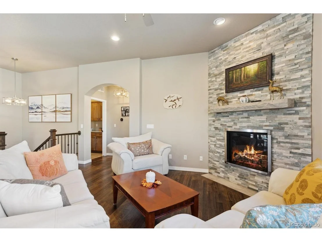 Photo of 3256 Waterfront Dr